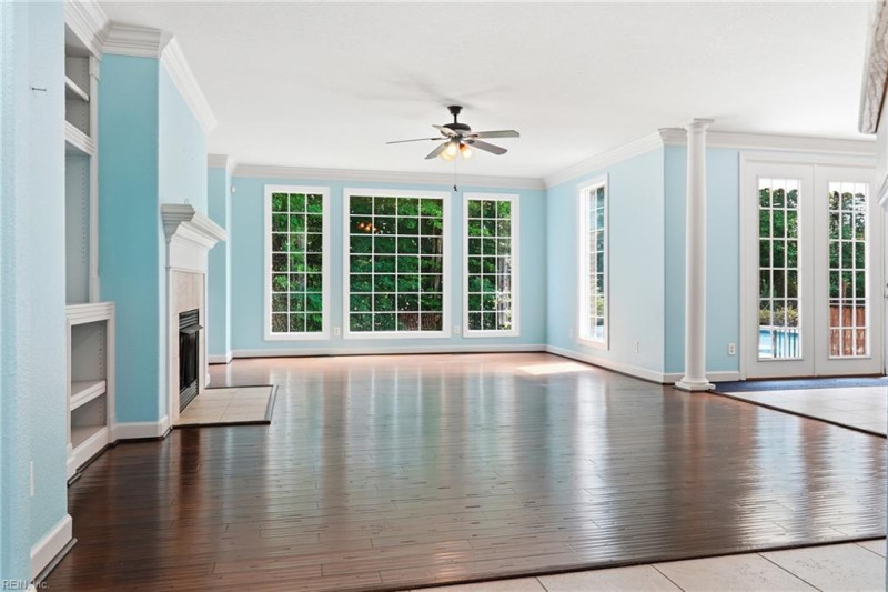 Photo 16 of 50 residential for sale in Virginia Beach virginia