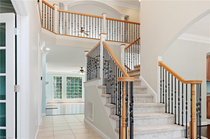 Photo 25 of 50 residential for sale in Virginia Beach virginia