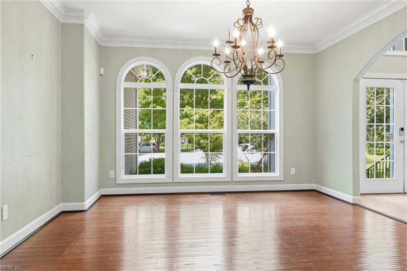 Photo 9 of 50 residential for sale in Virginia Beach virginia