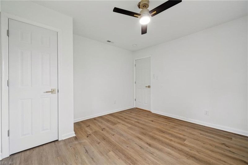 Photo 14 of 26 residential for sale in Newport News virginia