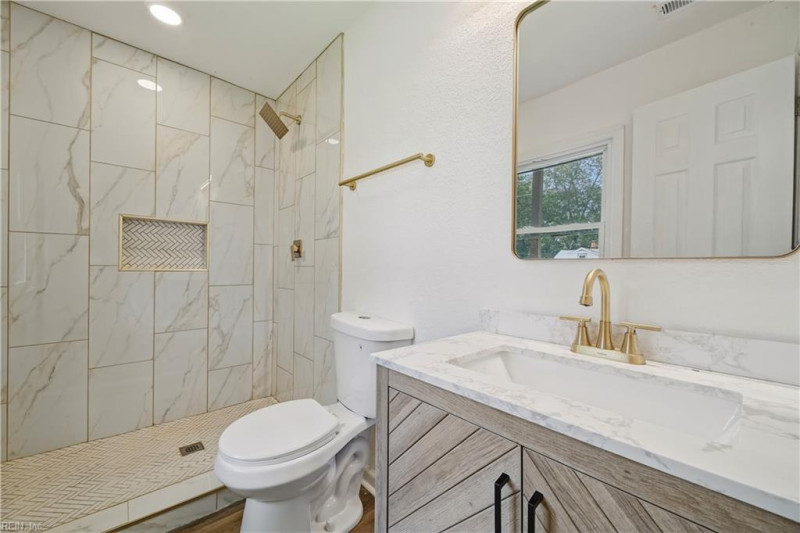 Photo 19 of 26 residential for sale in Newport News virginia