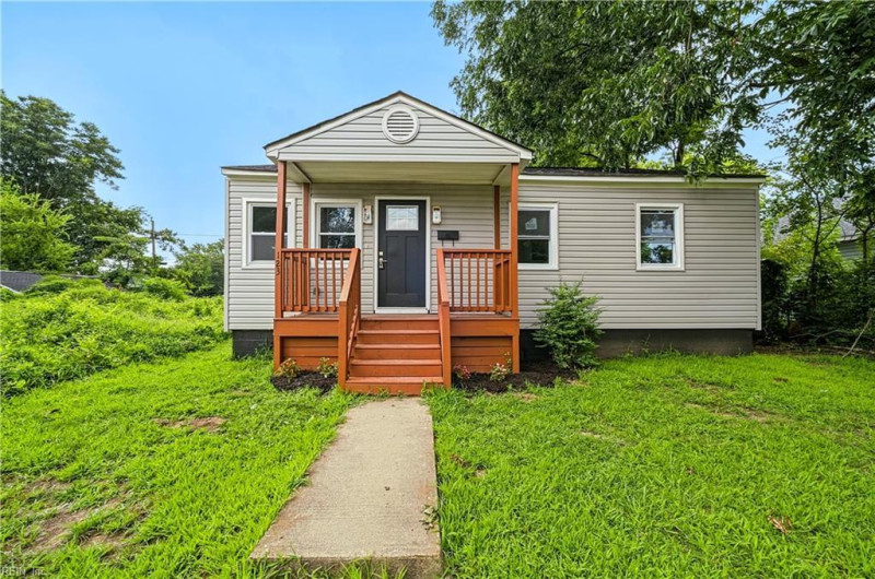Photo 2 of 26 residential for sale in Newport News virginia