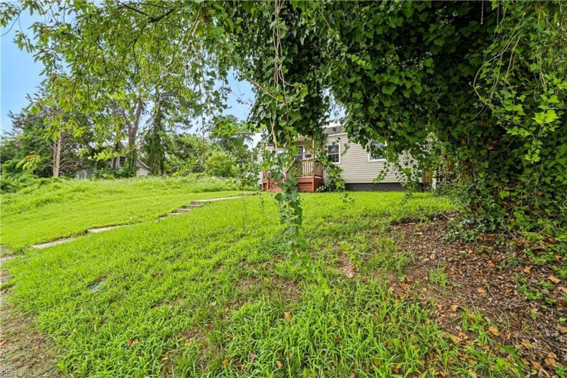 Photo 23 of 26 residential for sale in Newport News virginia