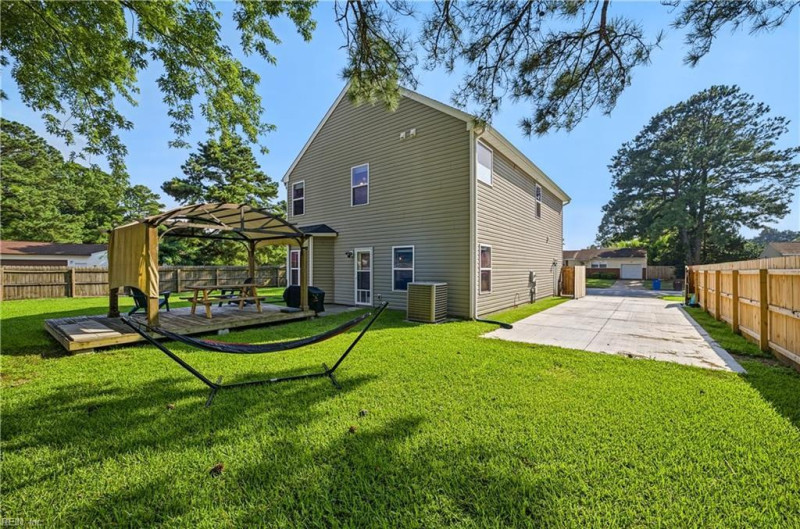 Photo 32 of 41 residential for sale in Chesapeake virginia Photo 32 of 41 residential for sale in Chesapeake virginia