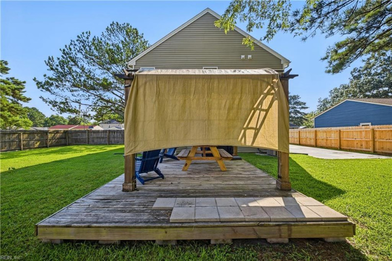 Photo 33 of 41 residential for sale in Chesapeake virginia Photo 33 of 41 residential for sale in Chesapeake virginia