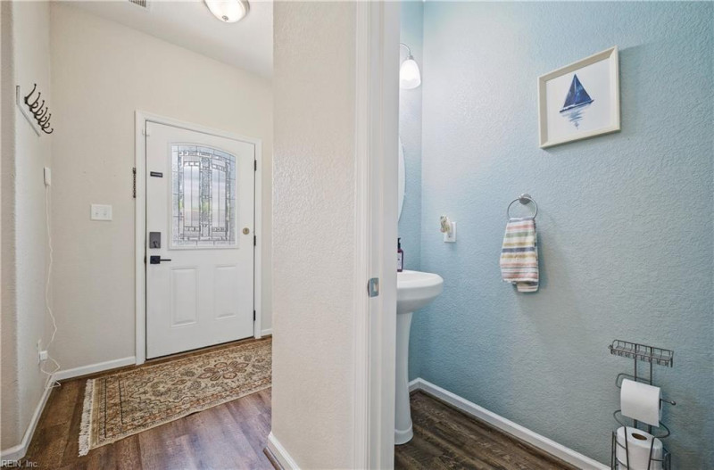 Photo 7 of 41 residential for sale in Chesapeake virginia Photo 7 of 41 residential for sale in Chesapeake virginia