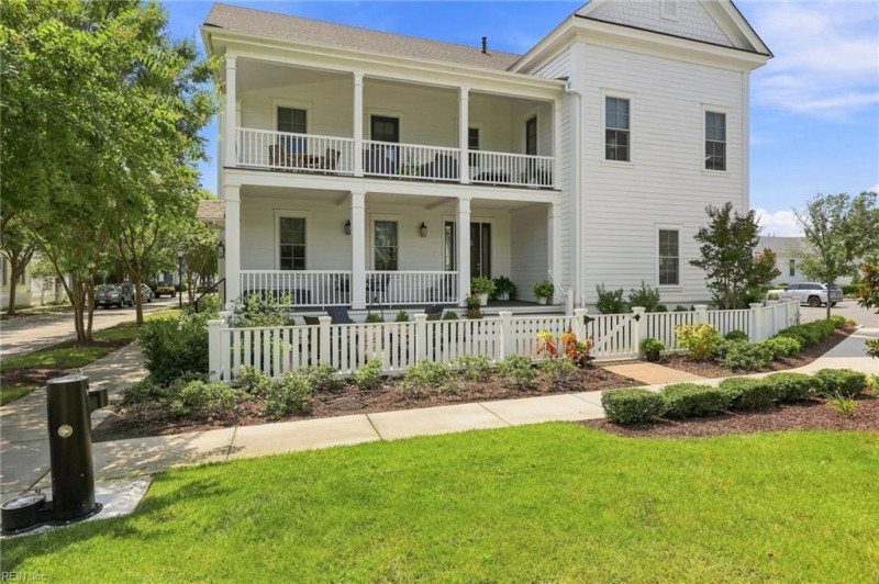 Photo 2 of 48 residential for sale in Norfolk virginia