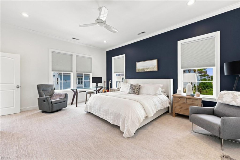 Photo 27 of 48 residential for sale in Norfolk virginia
