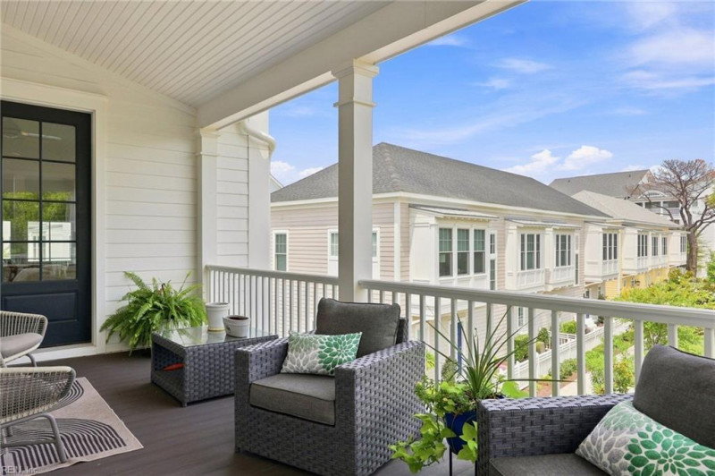 Photo 34 of 48 residential for sale in Norfolk virginia