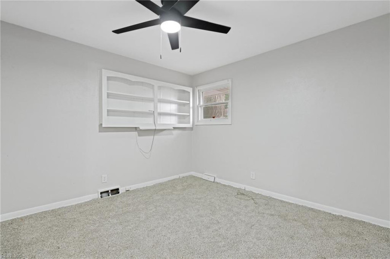 Photo 17 of 28 residential for sale in Portsmouth virginia Photo 17 of 28 residential for sale in Portsmouth virginia