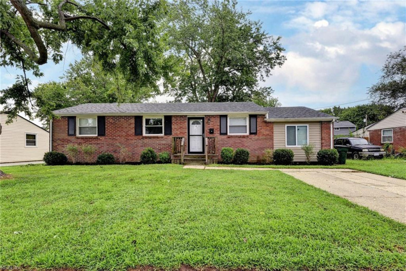 Photo 1 of 29 residential for sale in Hampton virginia