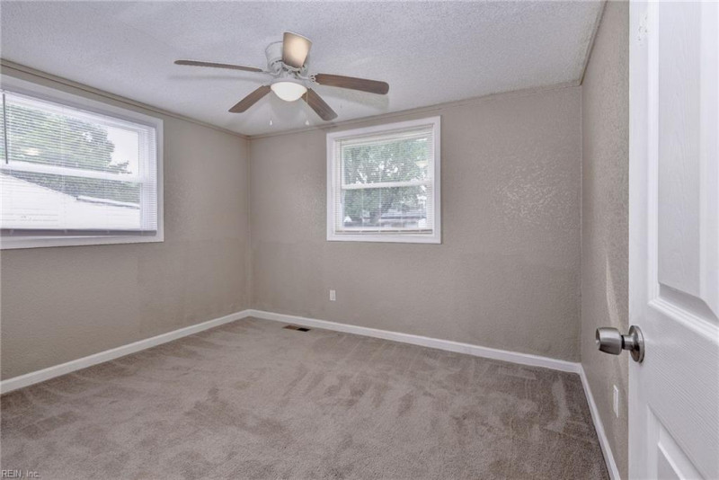 Photo 21 of 29 residential for sale in Hampton virginia