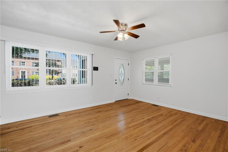 Photo 11 of 43 residential for sale in Norfolk virginia Photo 11 of 43 residential for sale in Norfolk virginia