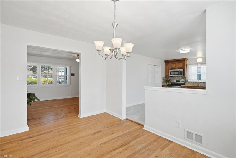 Photo 13 of 43 residential for sale in Norfolk virginia Photo 13 of 43 residential for sale in Norfolk virginia