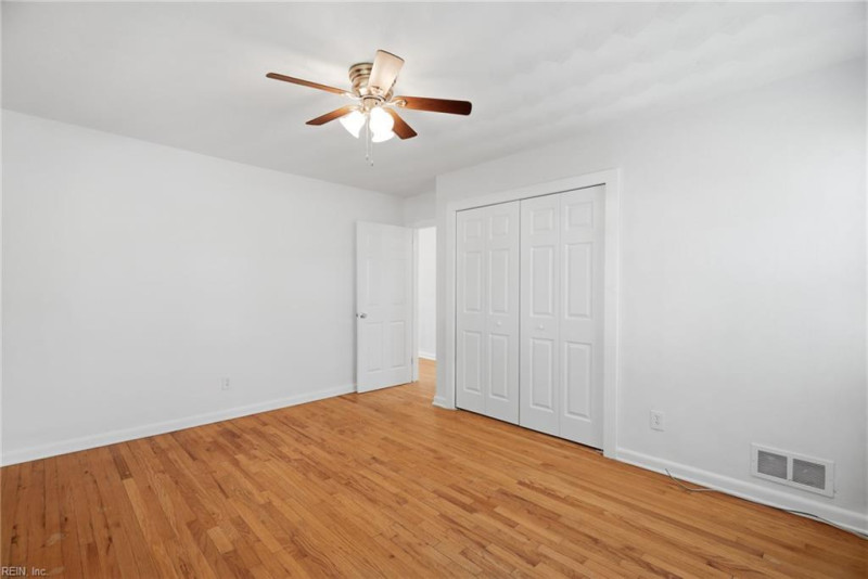 Photo 26 of 43 residential for sale in Norfolk virginia Photo 26 of 43 residential for sale in Norfolk virginia