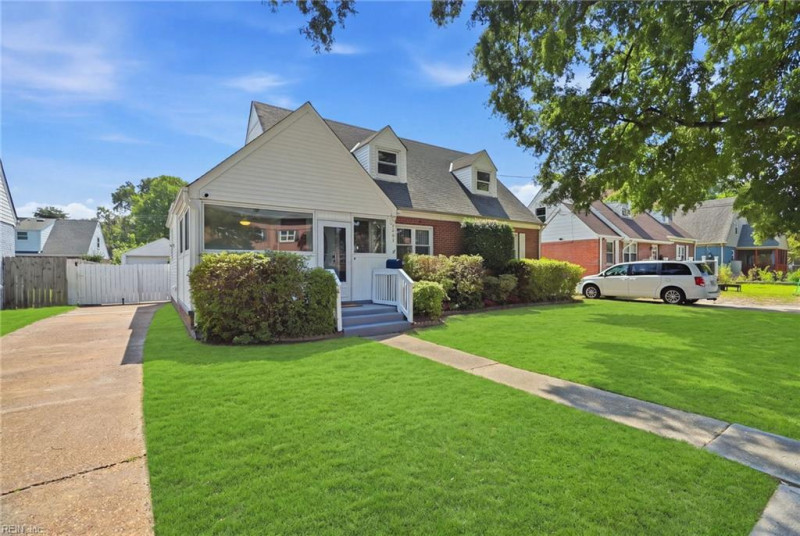 Photo 5 of 43 residential for sale in Norfolk virginia Photo 5 of 43 residential for sale in Norfolk virginia