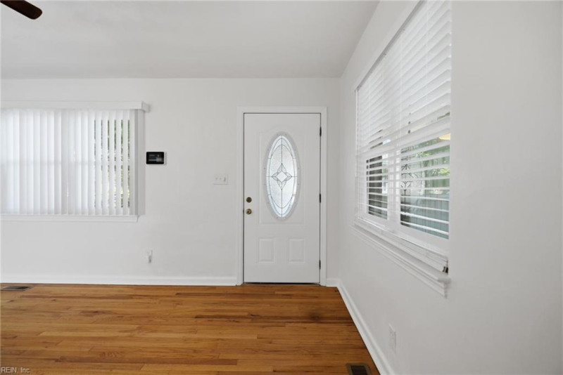 Photo 9 of 43 residential for sale in Norfolk virginia Photo 9 of 43 residential for sale in Norfolk virginia