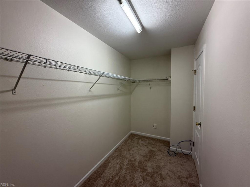 Photo 16 of 27 residential for sale in Virginia Beach virginia