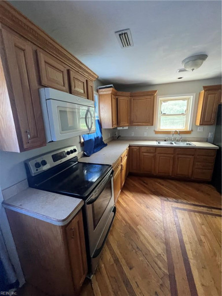 Photo 16 of 34 residential for sale in Chesapeake virginia Photo 16 of 34 residential for sale in Chesapeake virginia
