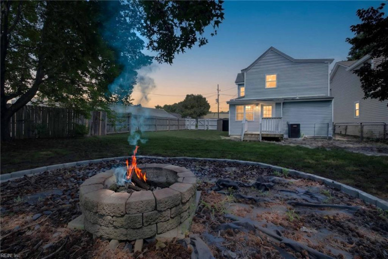 Photo 23 of 23 residential for sale in Portsmouth virginia