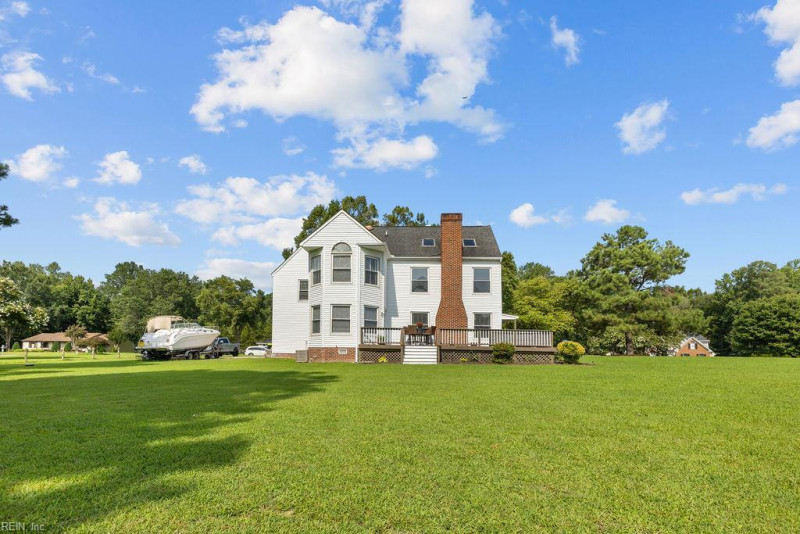 Photo 10 of 42 residential for sale in Isle of Wight County virginia