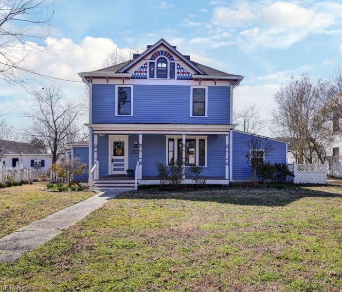 Photo 2 of 41 residential for sale in James City County virginia