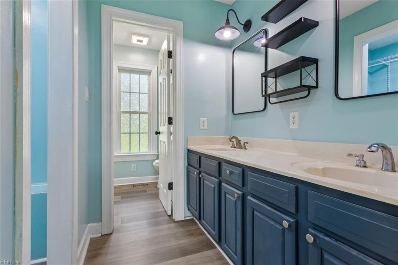 Photo 27 of 46 residential for sale in Poquoson virginia
