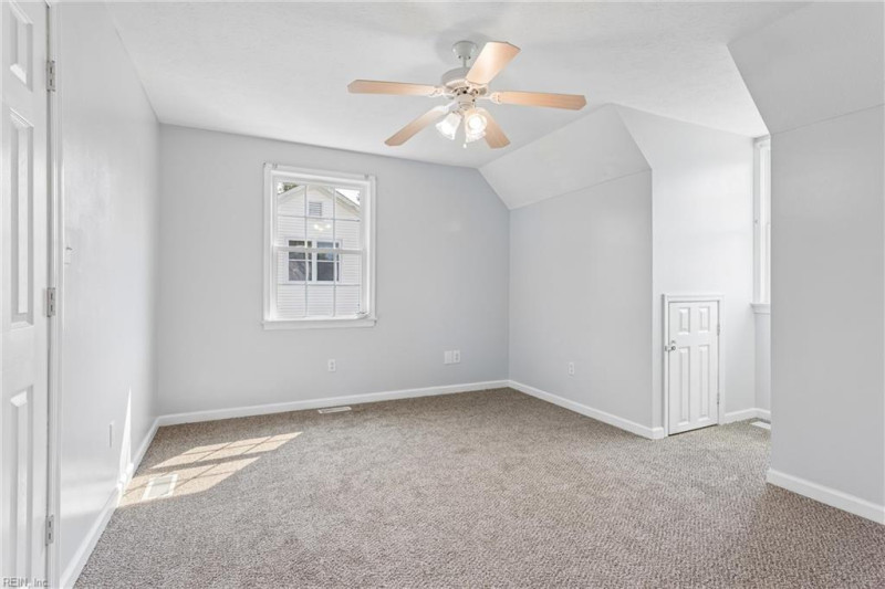Photo 31 of 46 residential for sale in Poquoson virginia