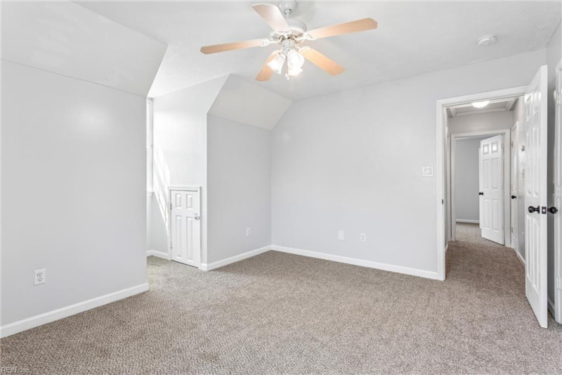 Photo 33 of 46 residential for sale in Poquoson virginia