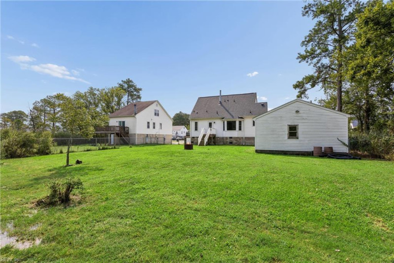 Photo 43 of 46 residential for sale in Poquoson virginia