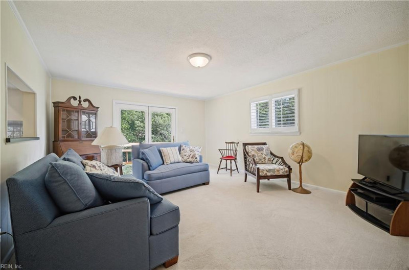 Photo 31 of 47 residential for sale in Virginia Beach virginia