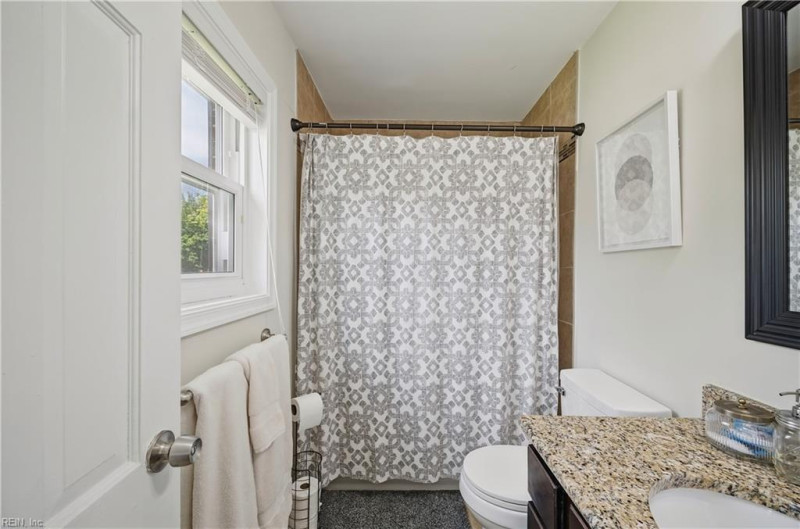 Photo 20 of 39 residential for sale in Norfolk virginia