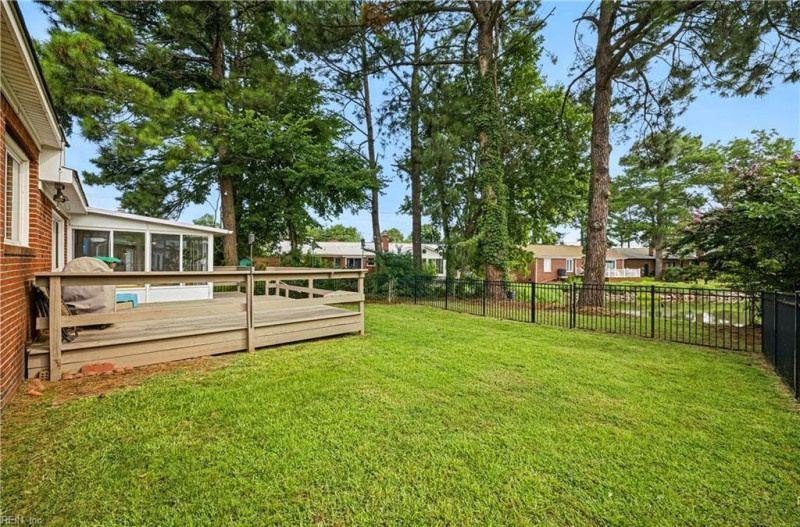 Photo 33 of 39 residential for sale in Norfolk virginia