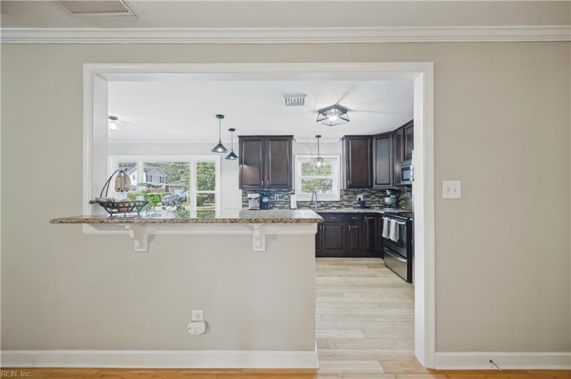 Photo 7 of 39 residential for sale in Norfolk virginia