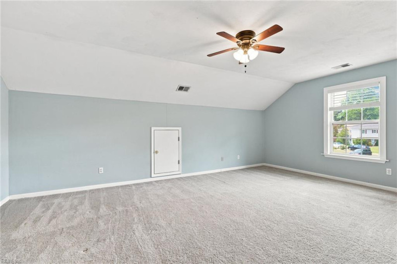 Photo 33 of 49 residential for sale in Virginia Beach virginia