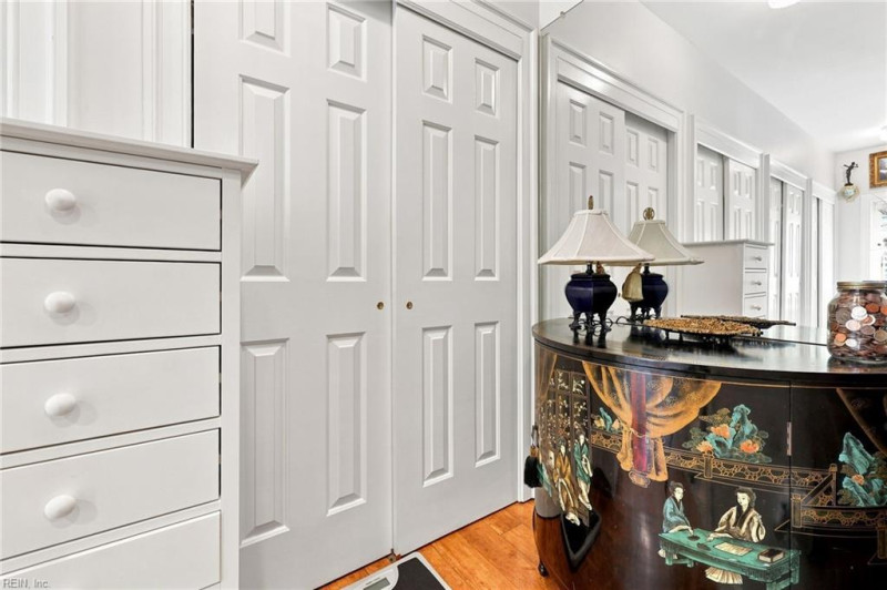 Photo 29 of 41 residential for sale in Norfolk virginia