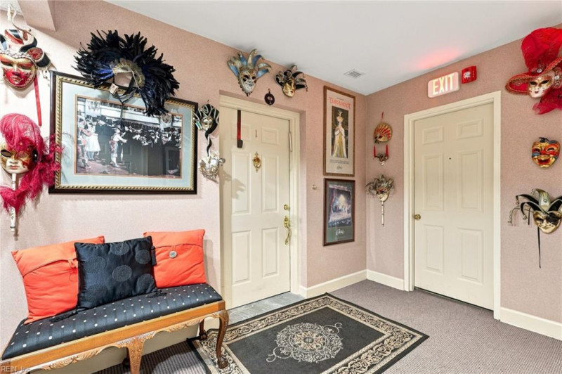 Photo 3 of 41 residential for sale in Norfolk virginia