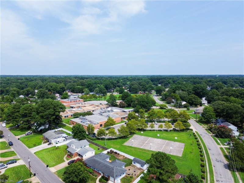 Photo 32 of 36 residential for sale in Virginia Beach virginia Photo 32 of 36 residential for sale in Virginia Beach virginia