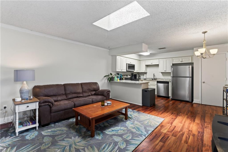 Photo 7 of 22 residential for sale in Virginia Beach virginia
