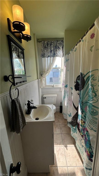 Photo 24 of 30 residential for sale in Portsmouth virginia