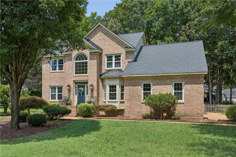 Photo 2 of 50 residential for sale in Poquoson virginia