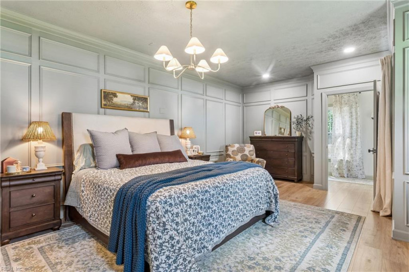 Photo 27 of 50 residential for sale in Poquoson virginia