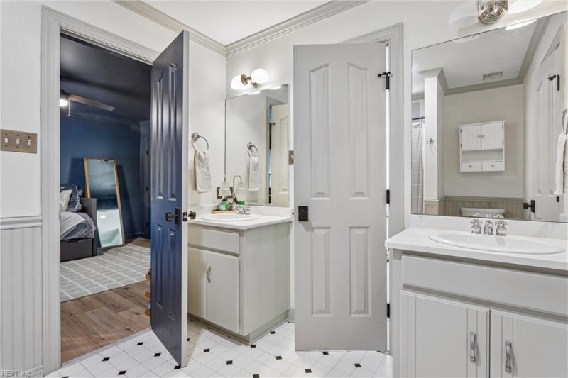 Photo 39 of 50 residential for sale in Poquoson virginia