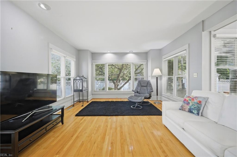 Photo 9 of 51 residential for sale in Norfolk virginia Photo 9 of 51 residential for sale in Norfolk virginia