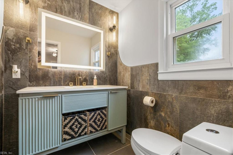 Photo 25 of 35 residential for sale in Newport News virginia