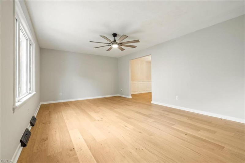 Photo 28 of 35 residential for sale in Newport News virginia