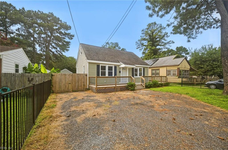 Photo 2 of 40 residential for sale in Portsmouth virginia Photo 2 of 40 residential for sale in Portsmouth virginia