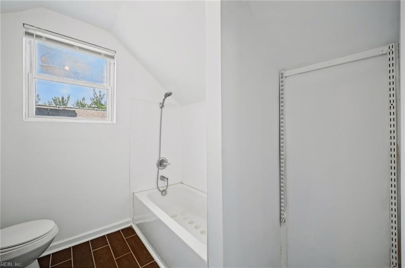 Photo 30 of 40 residential for sale in Portsmouth virginia Photo 30 of 40 residential for sale in Portsmouth virginia