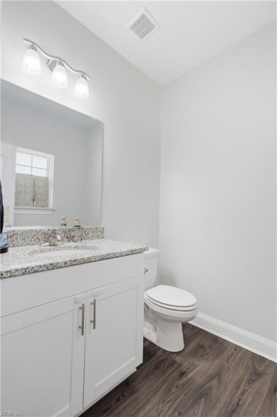Photo 15 of 43 residential for sale in Suffolk virginia