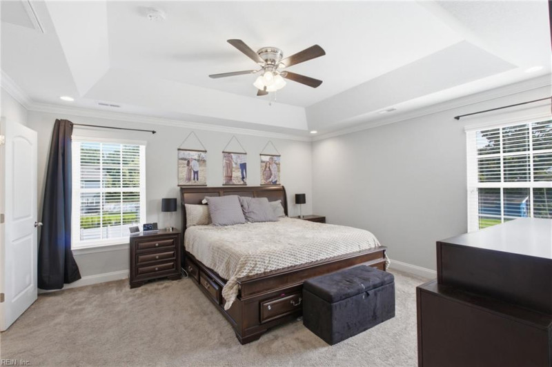 Photo 16 of 43 residential for sale in Suffolk virginia